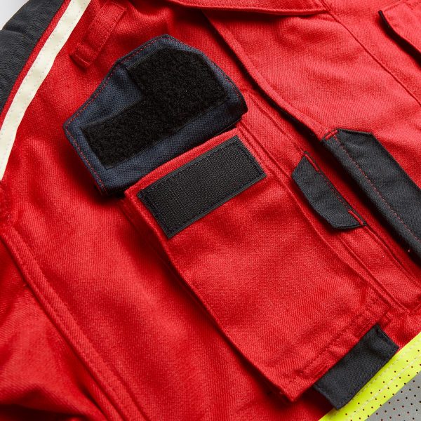 defender-902-903-firefighters-wildland-suit-front-pocket-600x600