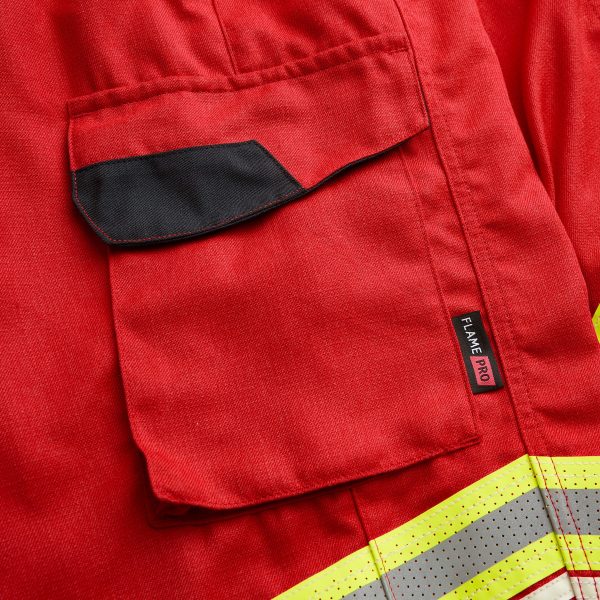 defender-902-903-firefighters-wildland-suit-trouser-pocket-600x600